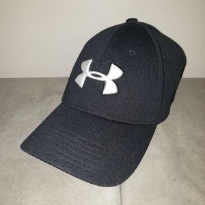 UNDER ARMOUR hat